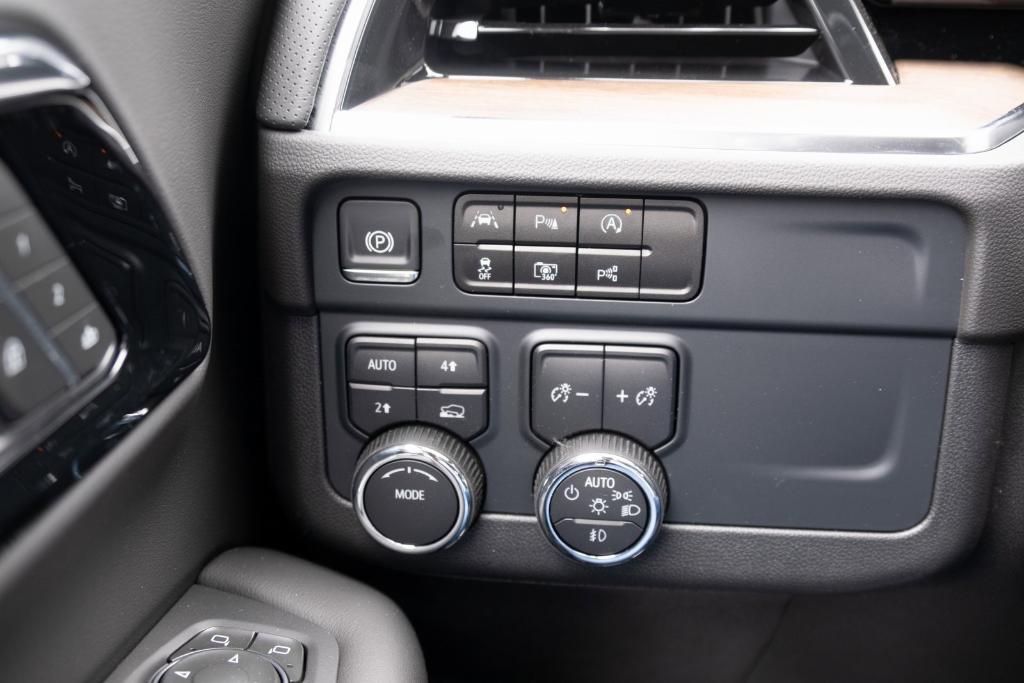 new 2025 Chevrolet Tahoe car, priced at $82,890