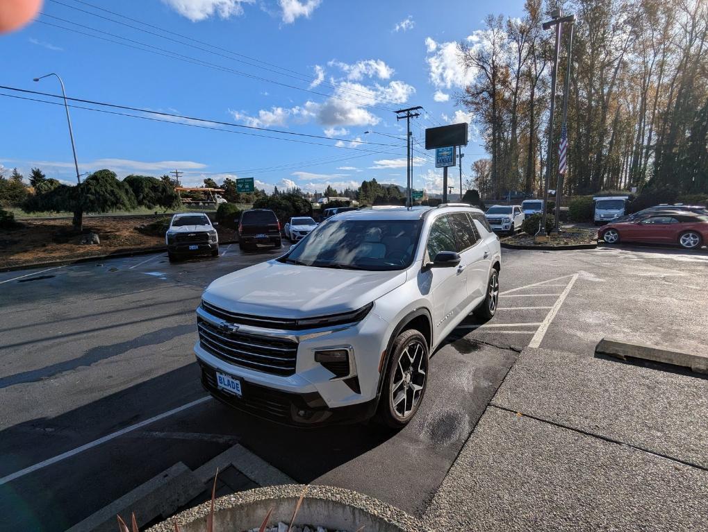 new 2025 Chevrolet Traverse car, priced at $57,790