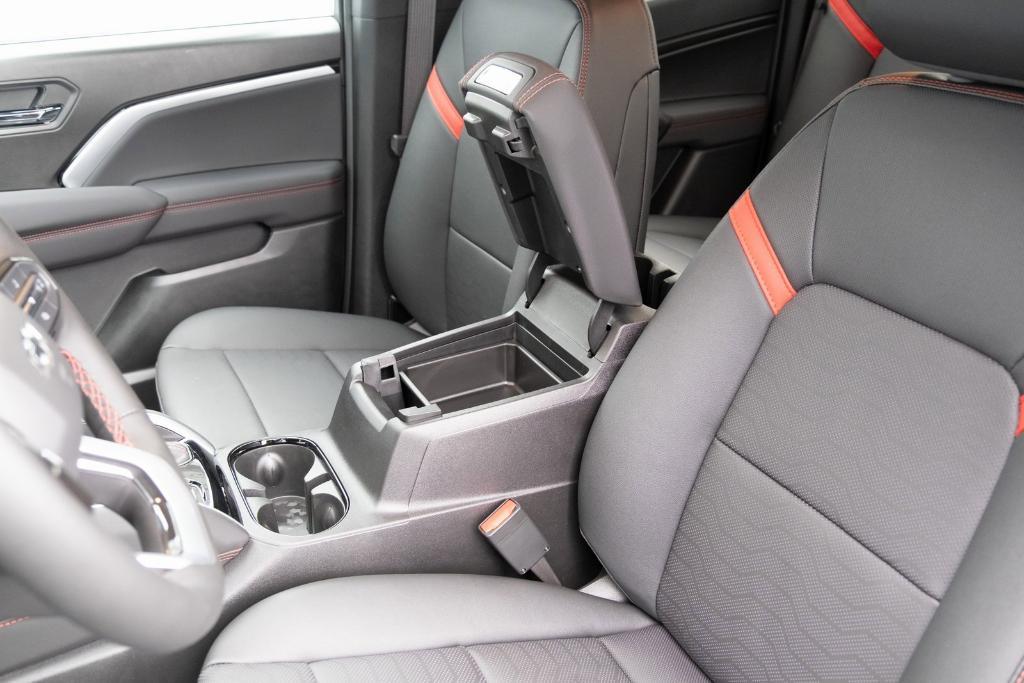 new 2025 Chevrolet Colorado car, priced at $45,865