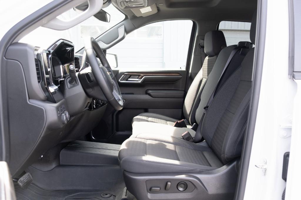 used 2024 Chevrolet Silverado 1500 car, priced at $43,500