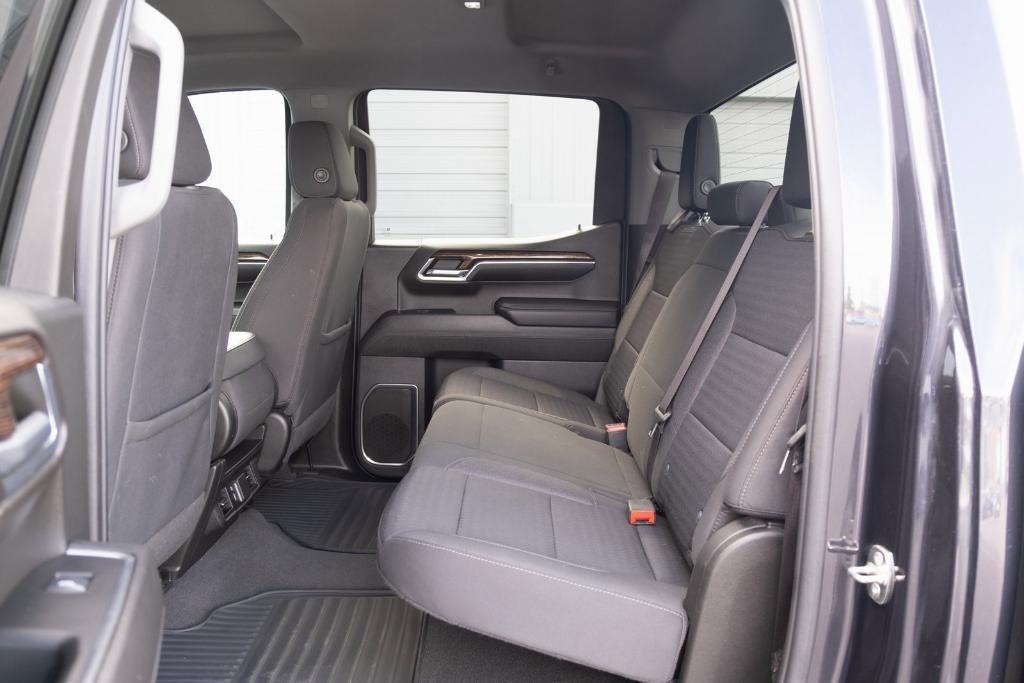 used 2023 GMC Sierra 1500 car, priced at $38,850