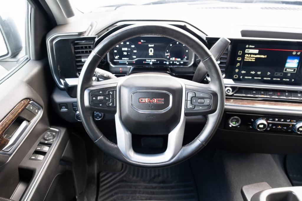used 2023 GMC Sierra 1500 car, priced at $38,850