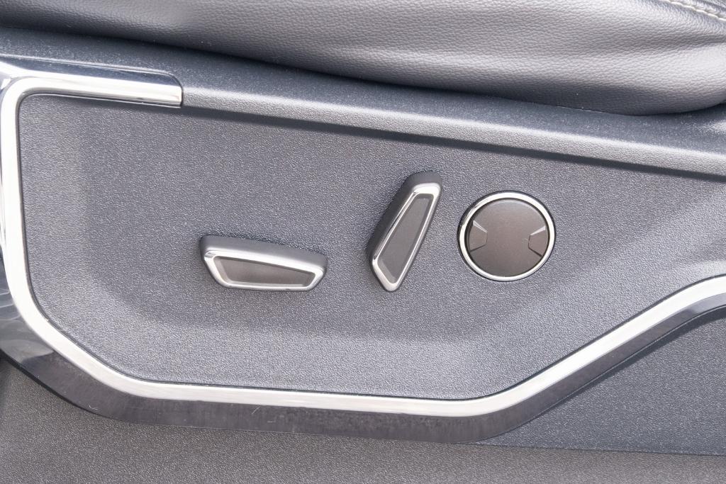 used 2021 Ford F-150 car, priced at $44,362