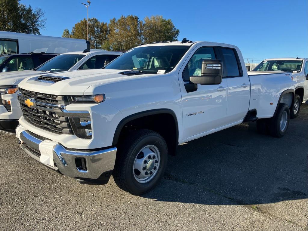 new 2026 Chevrolet Silverado 3500 car, priced at $70,575