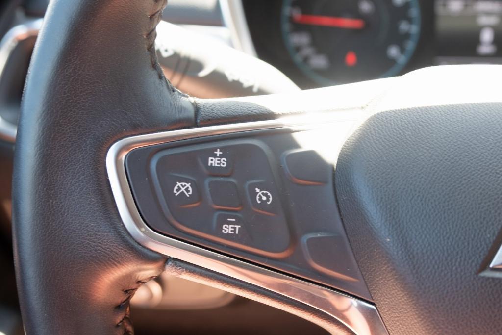 used 2018 Chevrolet Equinox car, priced at $16,880