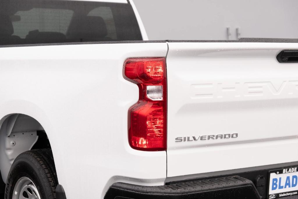 new 2025 Chevrolet Silverado 1500 car, priced at $38,505