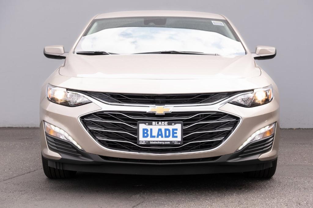 new 2025 Chevrolet Malibu car, priced at $26,970