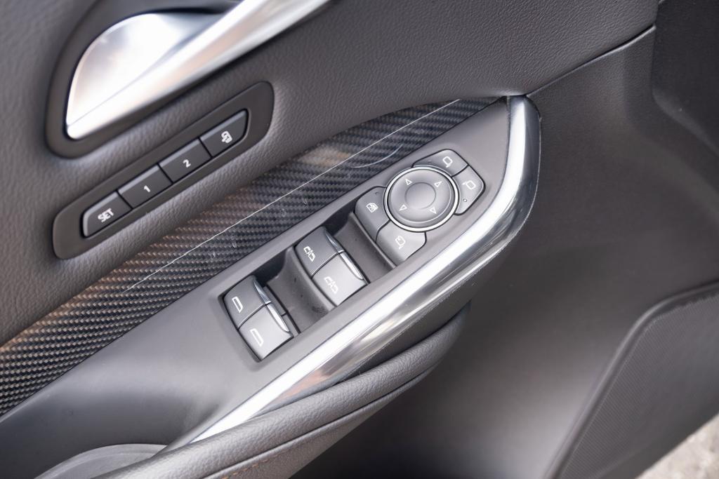 used 2023 Cadillac XT4 car, priced at $33,792
