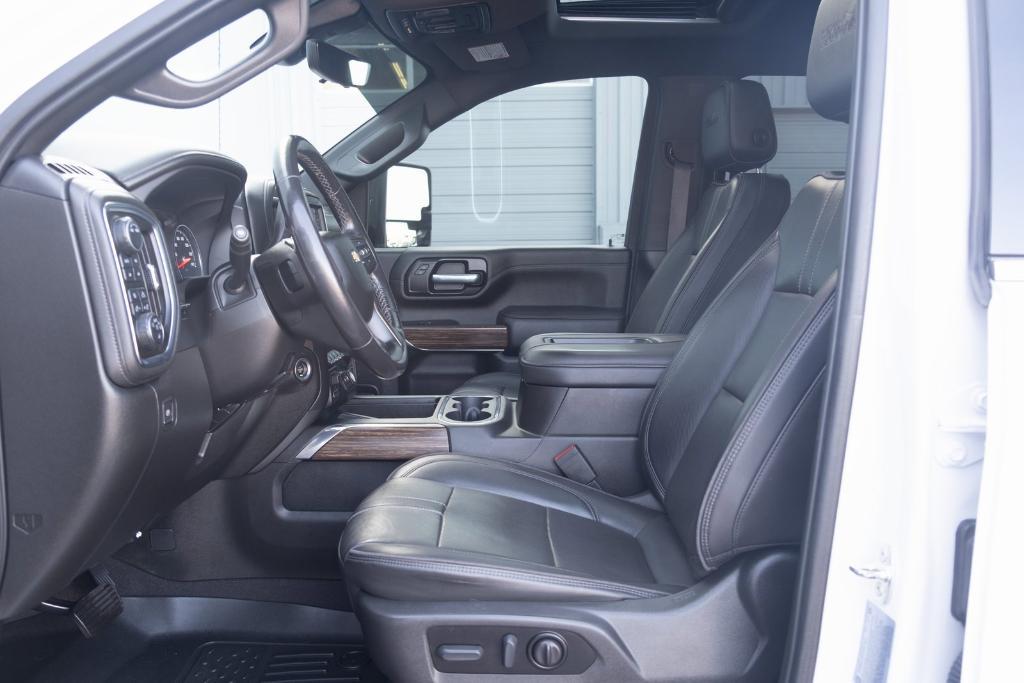 used 2022 Chevrolet Silverado 3500 car, priced at $59,854
