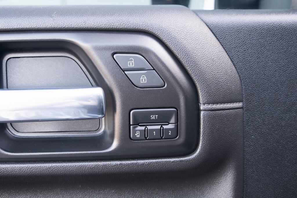 used 2022 Chevrolet Silverado 3500 car, priced at $59,854