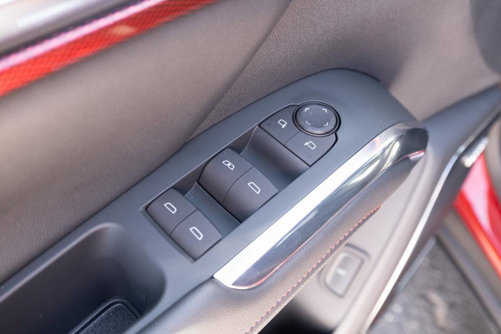new 2025 Chevrolet Traverse car, priced at $55,345