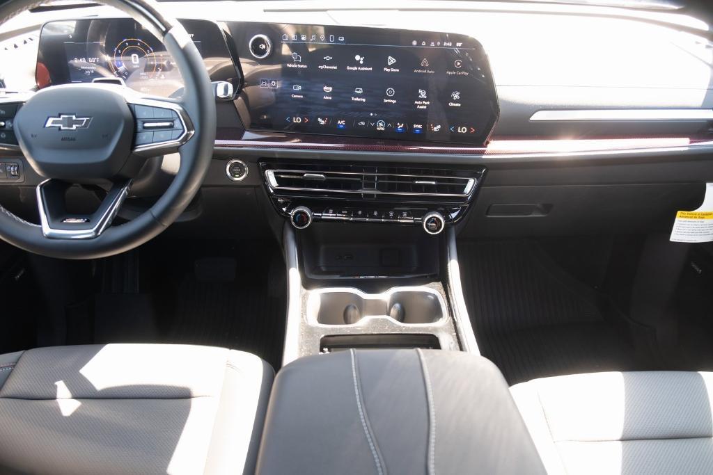 new 2025 Chevrolet Traverse car, priced at $55,345