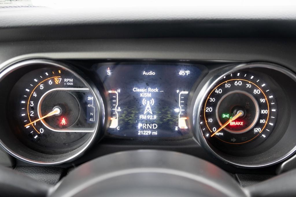 used 2021 Jeep Gladiator car, priced at $29,917