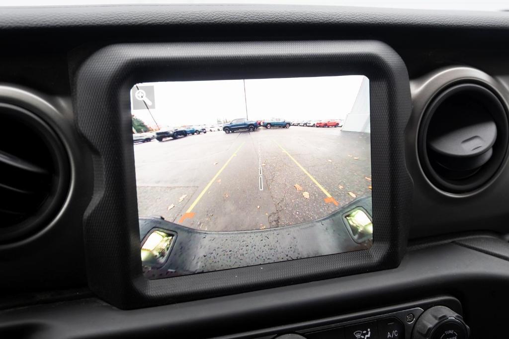 used 2021 Jeep Gladiator car, priced at $29,917