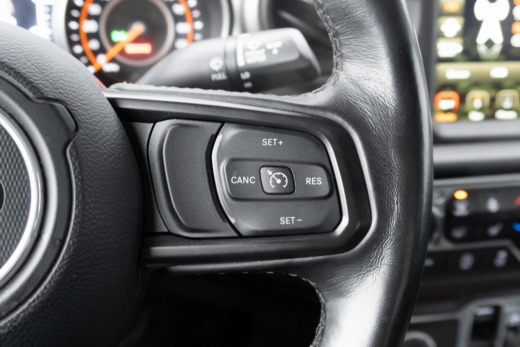 used 2021 Jeep Gladiator car, priced at $29,917