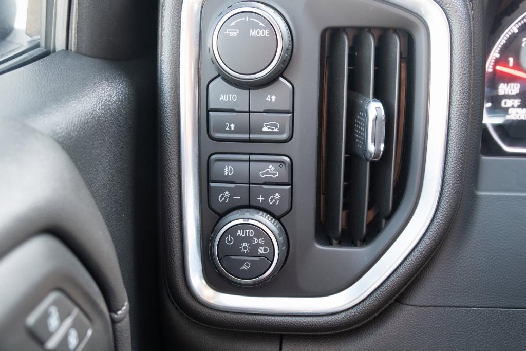 used 2020 Chevrolet Silverado 1500 car, priced at $33,900