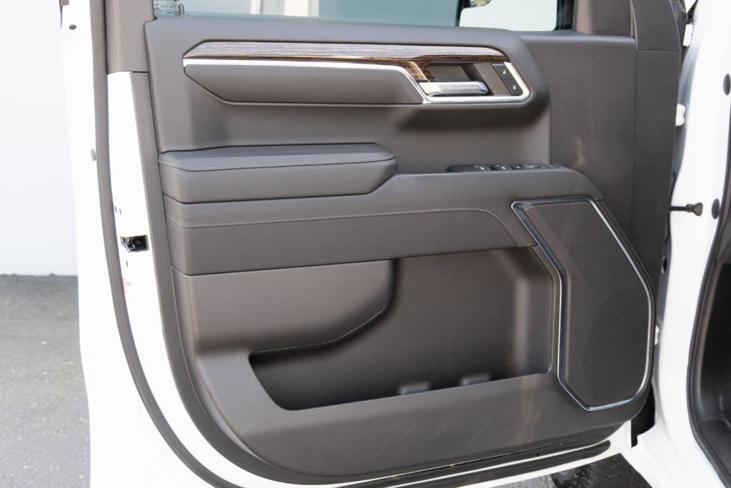 used 2023 GMC Sierra 1500 car, priced at $44,950
