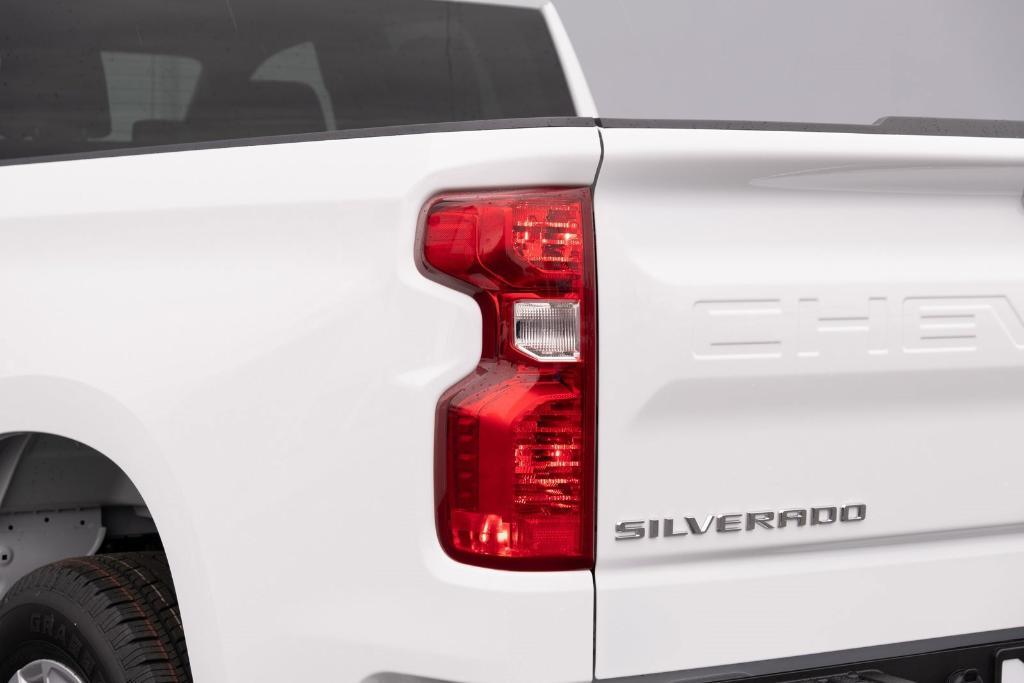 new 2024 Chevrolet Silverado 1500 car, priced at $42,415