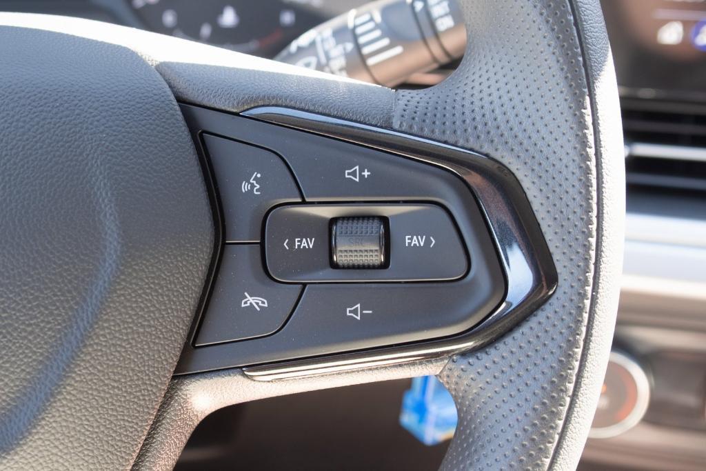 new 2025 Chevrolet Trax car, priced at $22,385