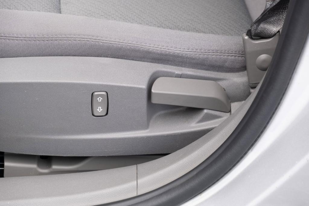 used 2015 Chevrolet Malibu car, priced at $10,500