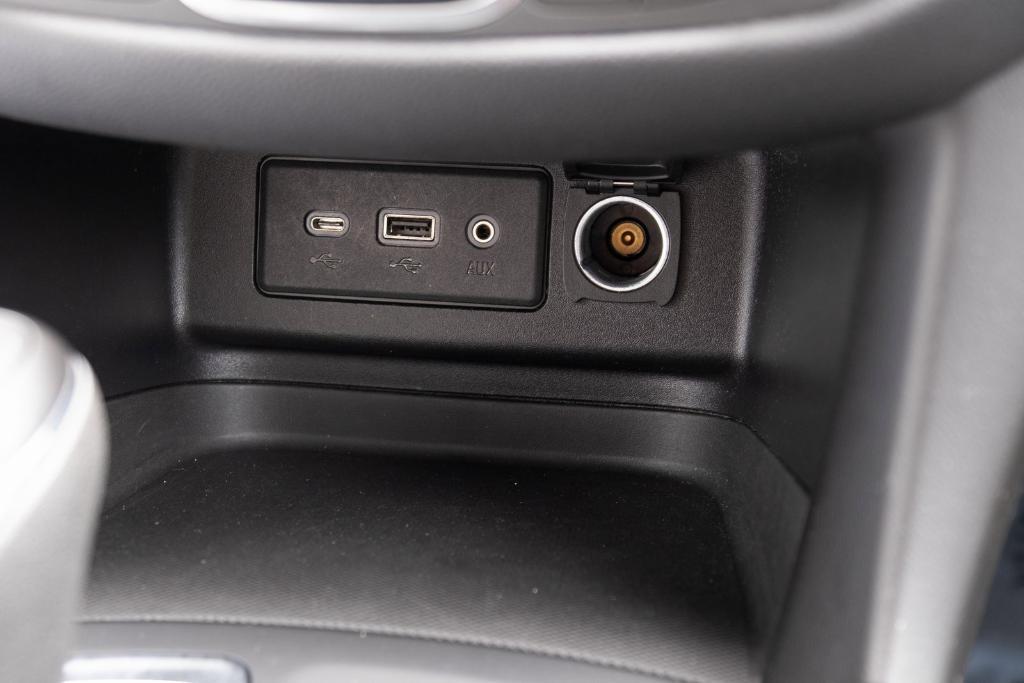 used 2020 Chevrolet Equinox car, priced at $15,152