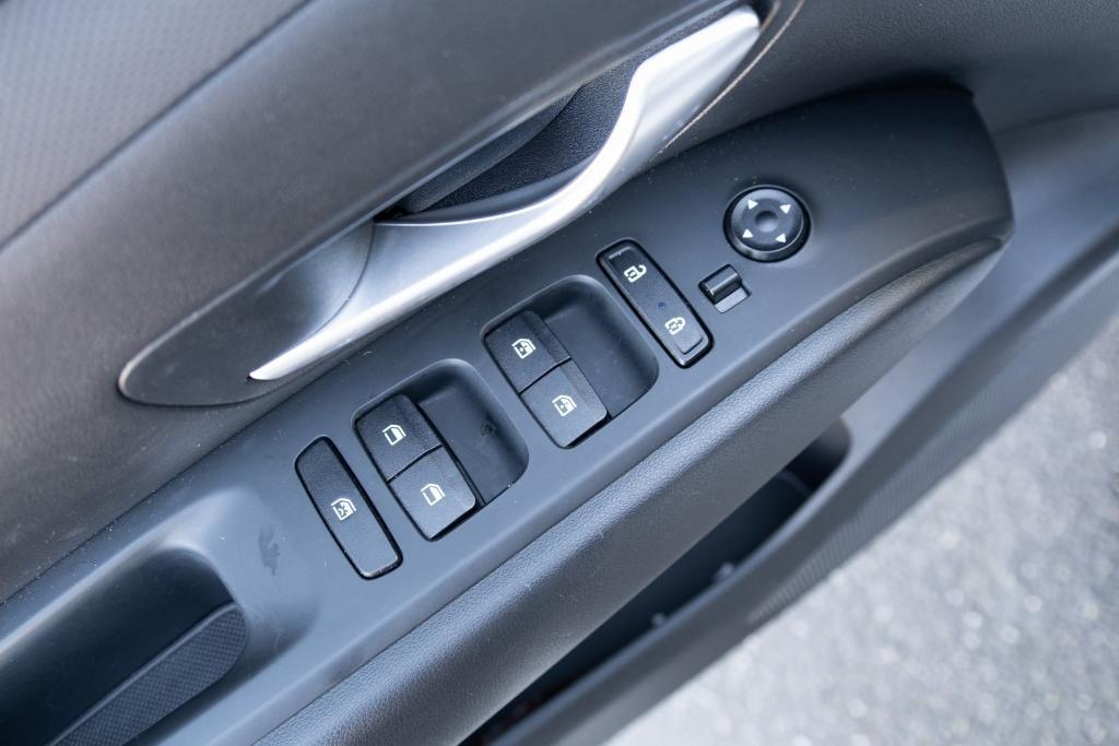 used 2024 Hyundai TUCSON Hybrid car, priced at $26,600