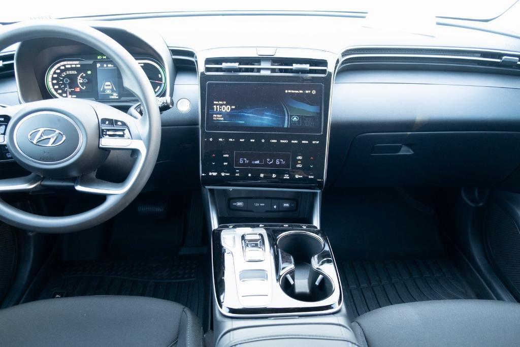 used 2024 Hyundai TUCSON Hybrid car, priced at $26,600