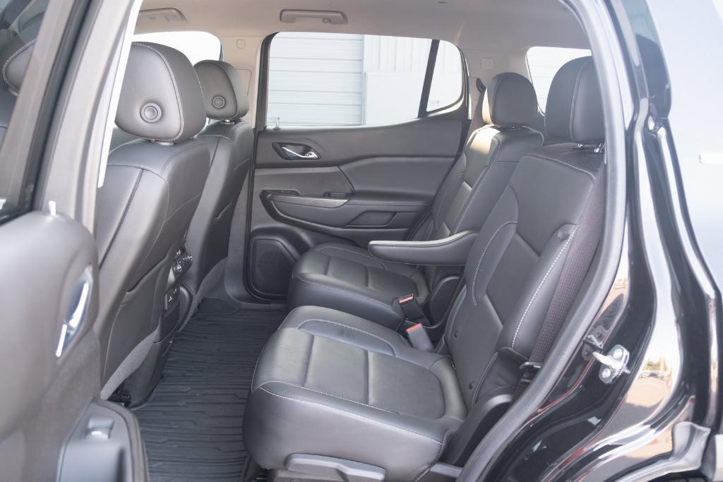 used 2023 GMC Acadia car, priced at $33,950
