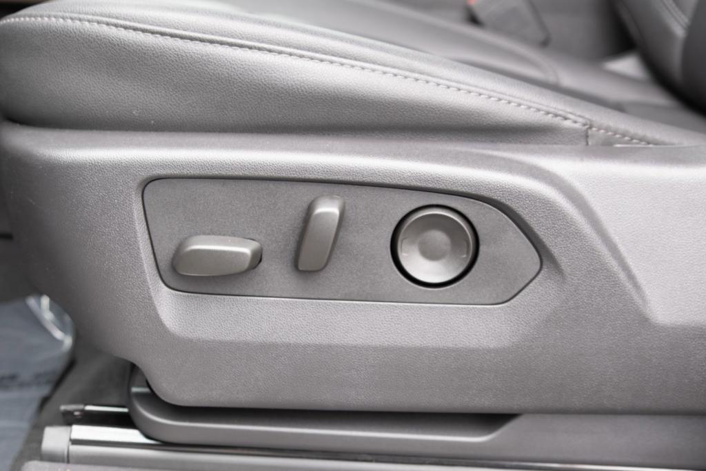 used 2024 Chevrolet Silverado 1500 car, priced at $54,370