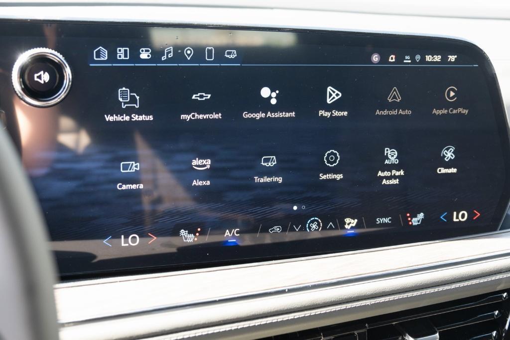 new 2025 Chevrolet Suburban car, priced at $71,900