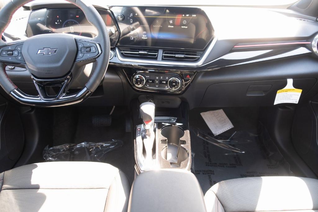 new 2025 Chevrolet Trax car, priced at $27,675