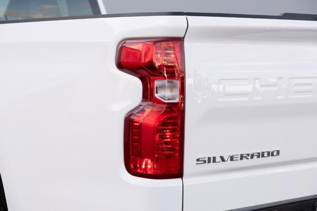 new 2024 Chevrolet Silverado 1500 car, priced at $36,015