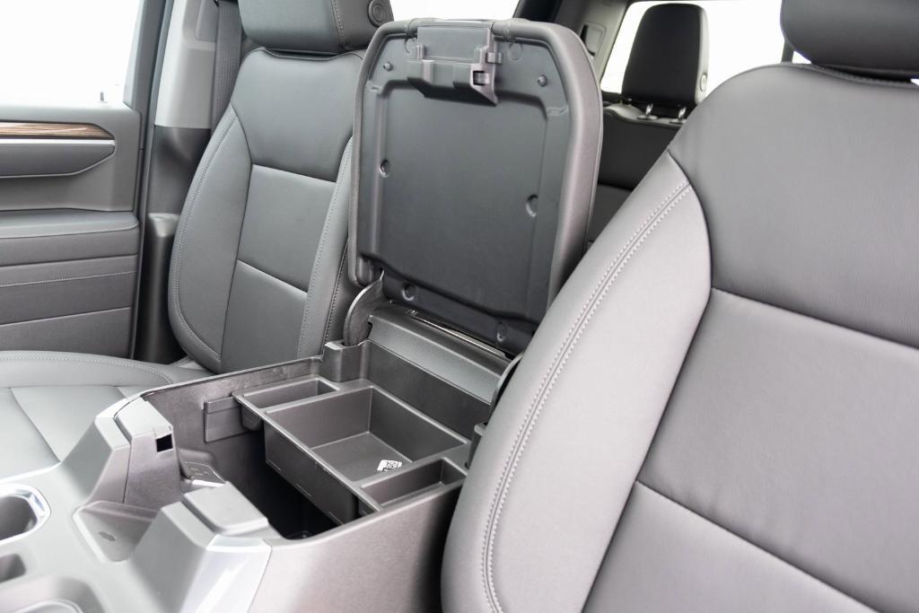 new 2025 Chevrolet Silverado 1500 car, priced at $57,000