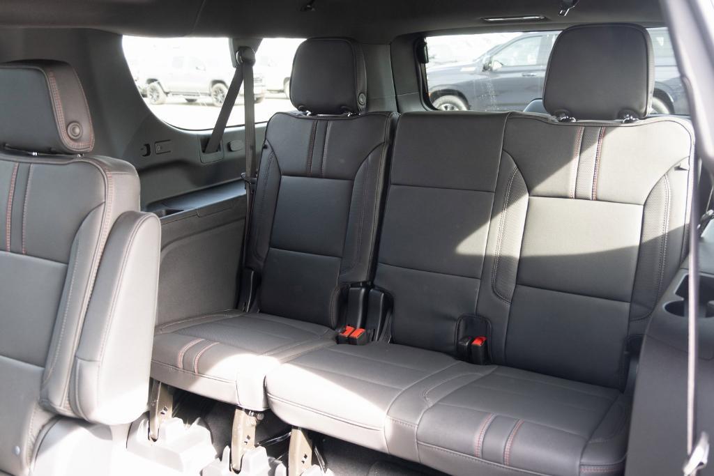new 2025 Chevrolet Suburban car, priced at $77,825