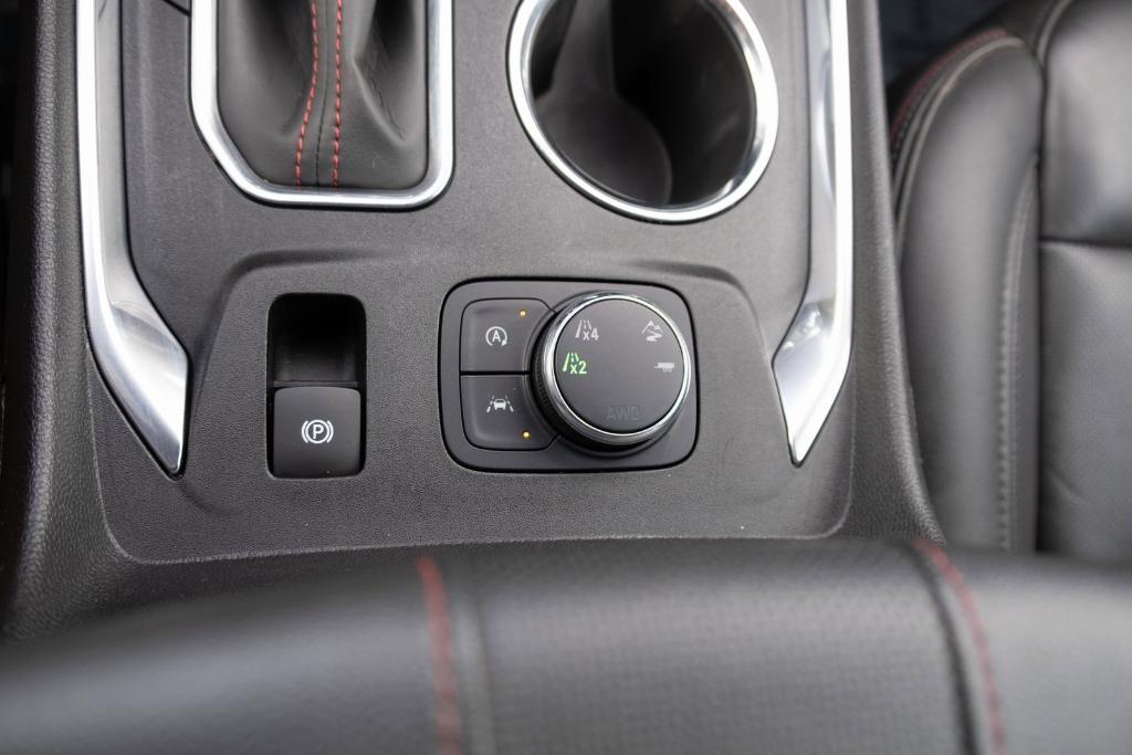 used 2023 Chevrolet Traverse car, priced at $39,985