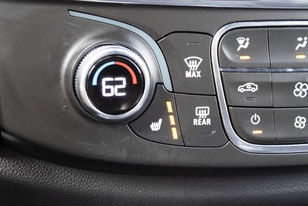 used 2023 Chevrolet Traverse car, priced at $39,985