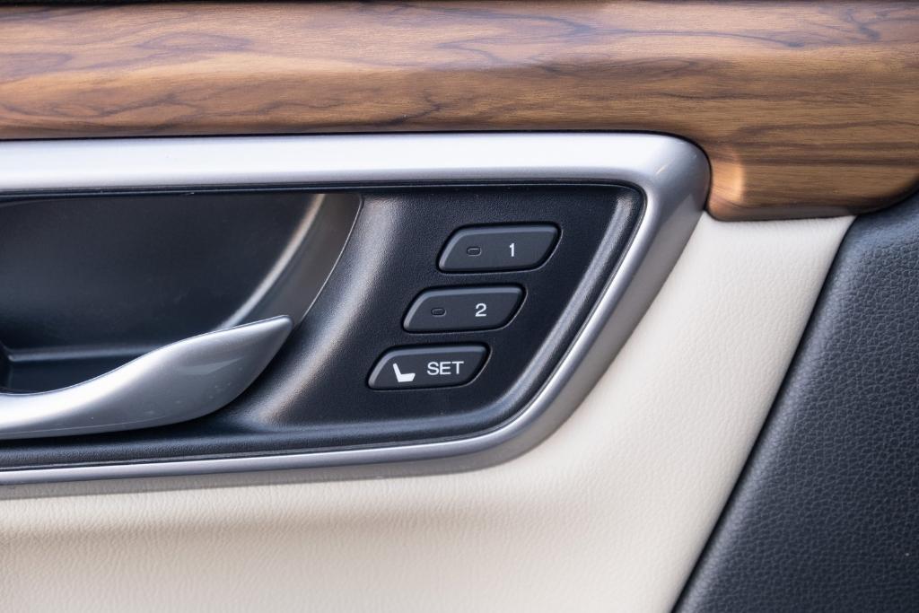 used 2018 Honda CR-V car, priced at $17,436