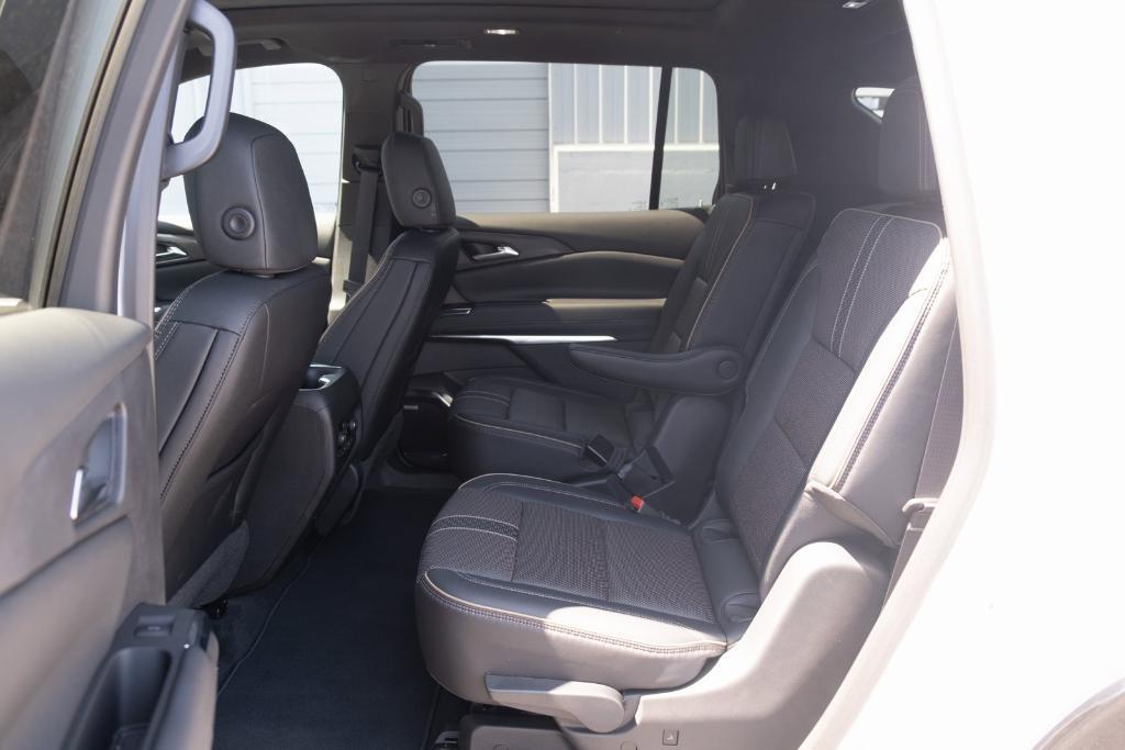 new 2025 Chevrolet Traverse car, priced at $59,690