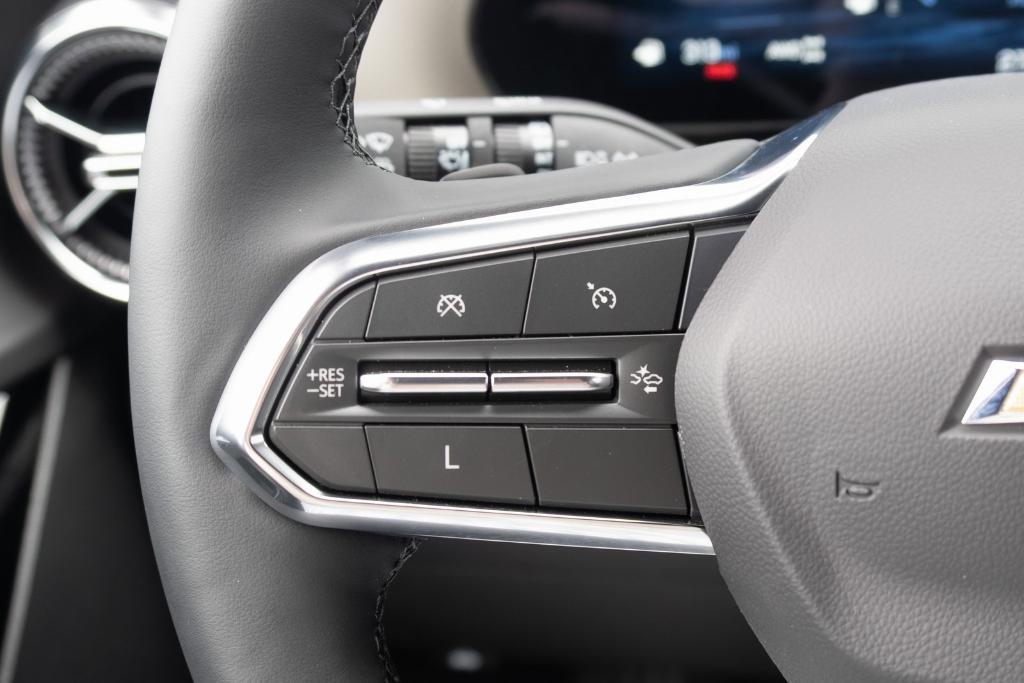 new 2025 Chevrolet Equinox car, priced at $35,725