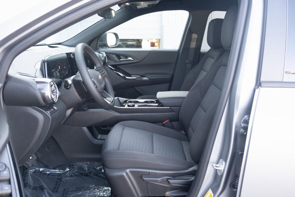 new 2026 Chevrolet Equinox car, priced at $29,415