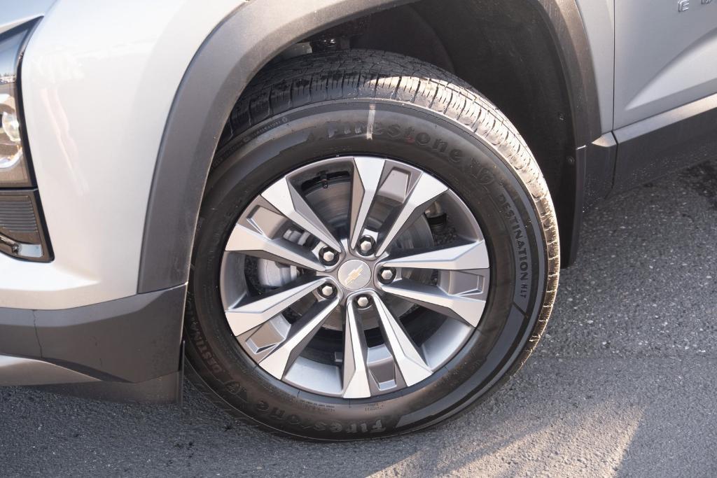 new 2026 Chevrolet Equinox car, priced at $29,415