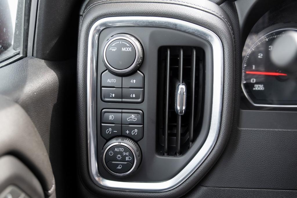 used 2022 Chevrolet Silverado 1500 Limited car, priced at $40,985