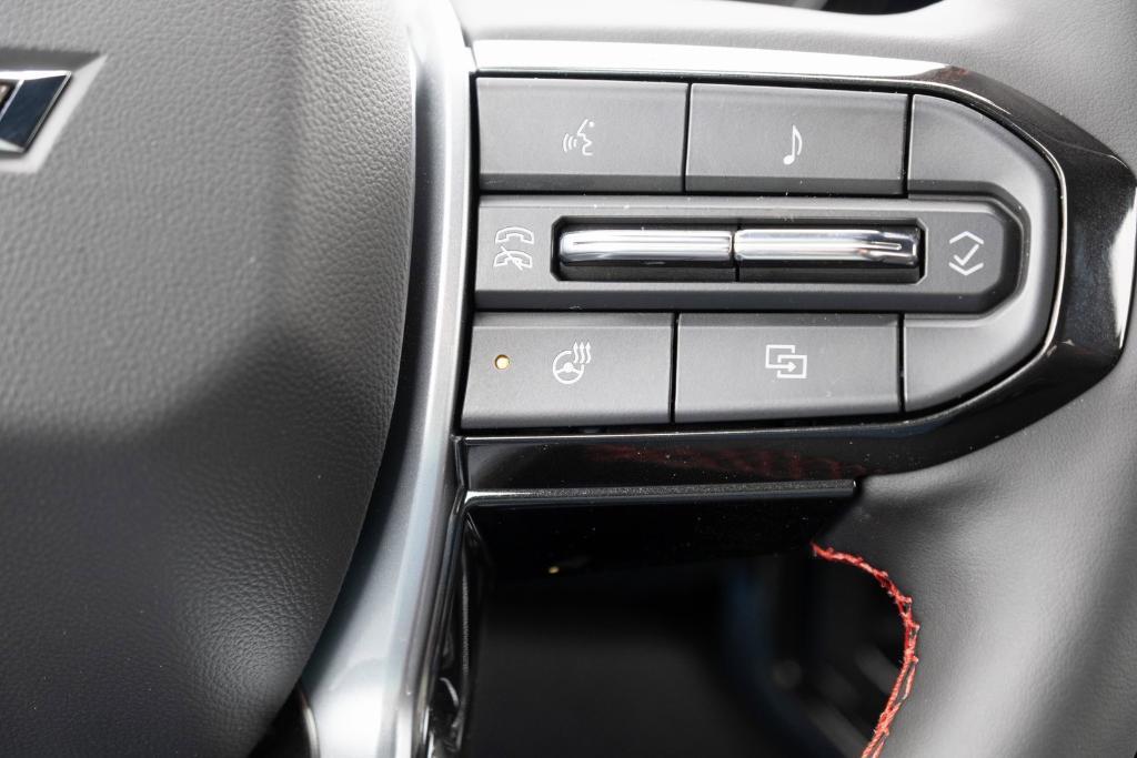 new 2025 Chevrolet Colorado car, priced at $46,114
