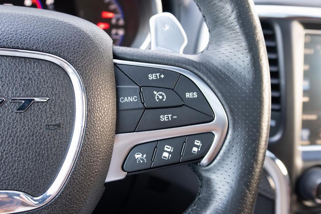 used 2016 Jeep Grand Cherokee car, priced at $26,732