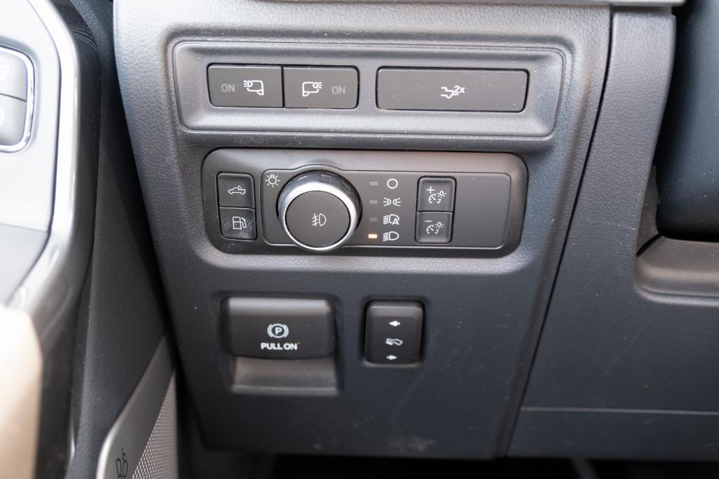 used 2022 Ford F-150 car, priced at $39,119