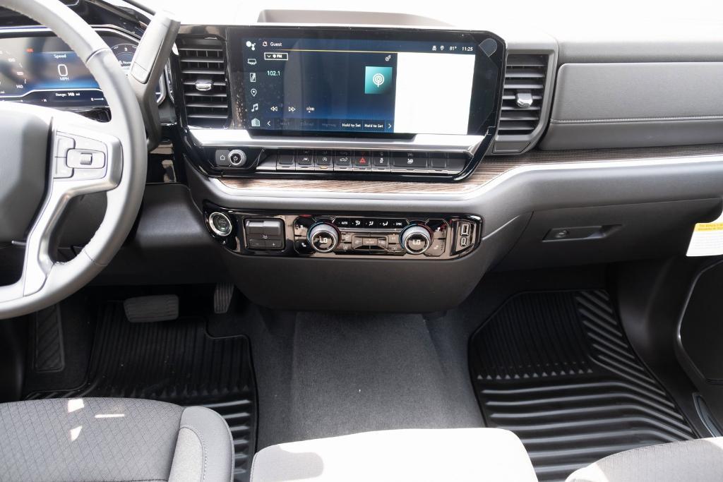 new 2025 Chevrolet Silverado 1500 car, priced at $50,235