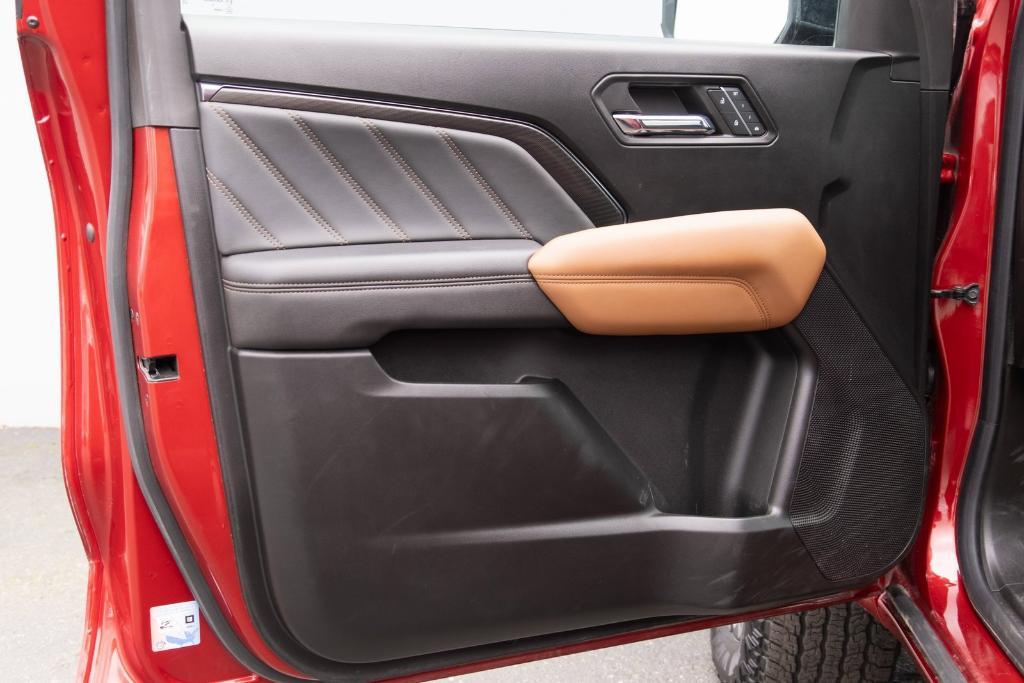used 2023 GMC Canyon car, priced at $40,831