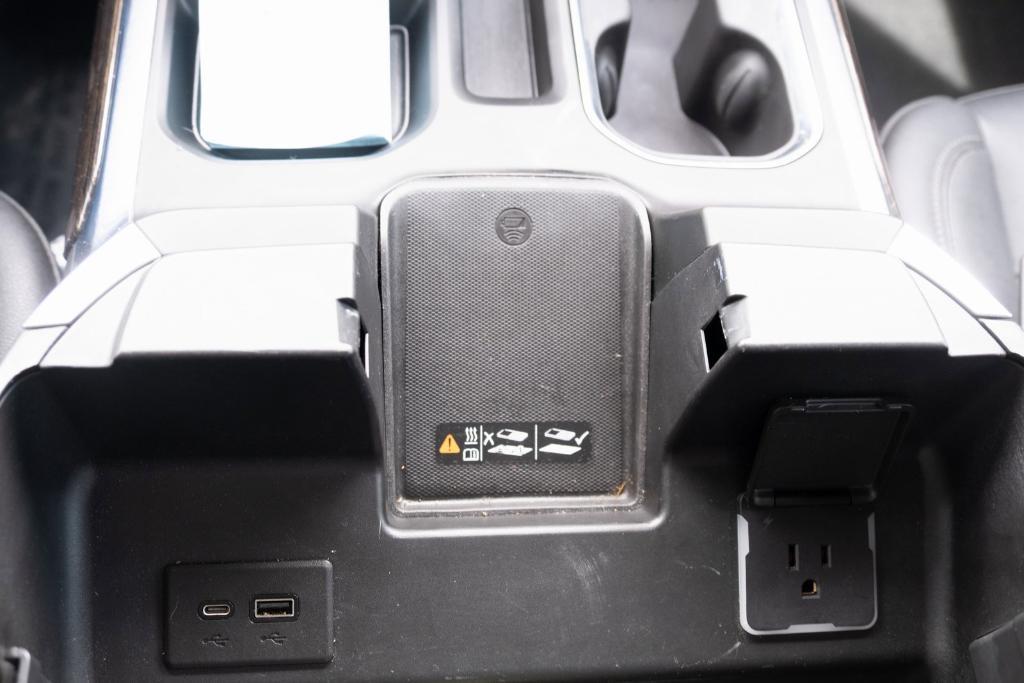 used 2022 GMC Sierra 1500 car, priced at $48,649
