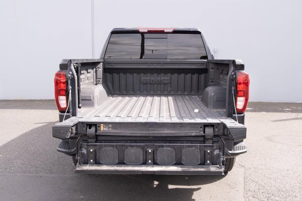 used 2022 GMC Sierra 1500 car, priced at $48,649
