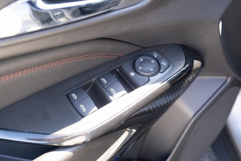 new 2025 Chevrolet Trax car, priced at $26,385
